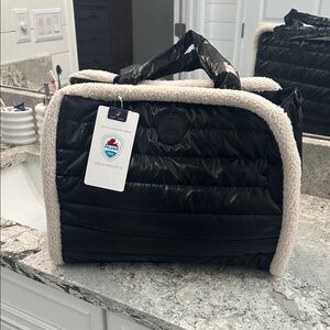 NEW Pajar Black Quilted Carryall with Cream Shearling Trim